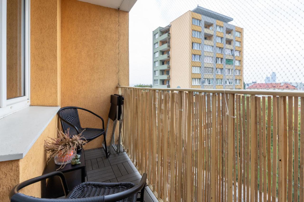 Family Apartment With Balcony In Gdynia By Noclegi Renters 외부 사진